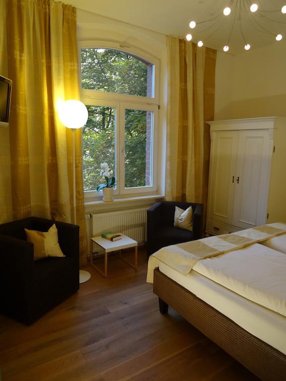 Villa Am Park Эрфурт Номер фото
