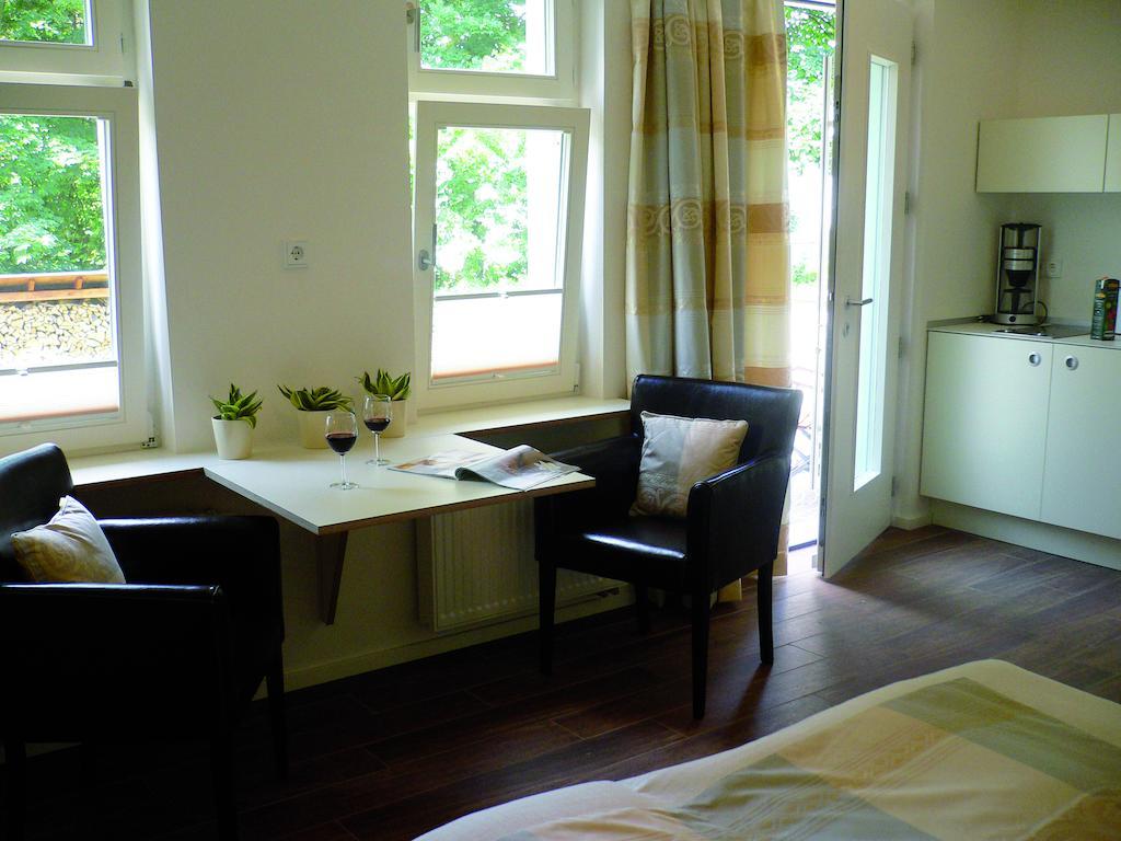 Villa Am Park Эрфурт Номер фото